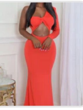Red One-Shoulder Cutout Maxi Skirt Set
